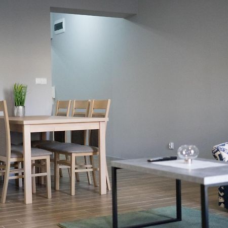 Apartamenty Nadjeziorna Елк Екстериор снимка
