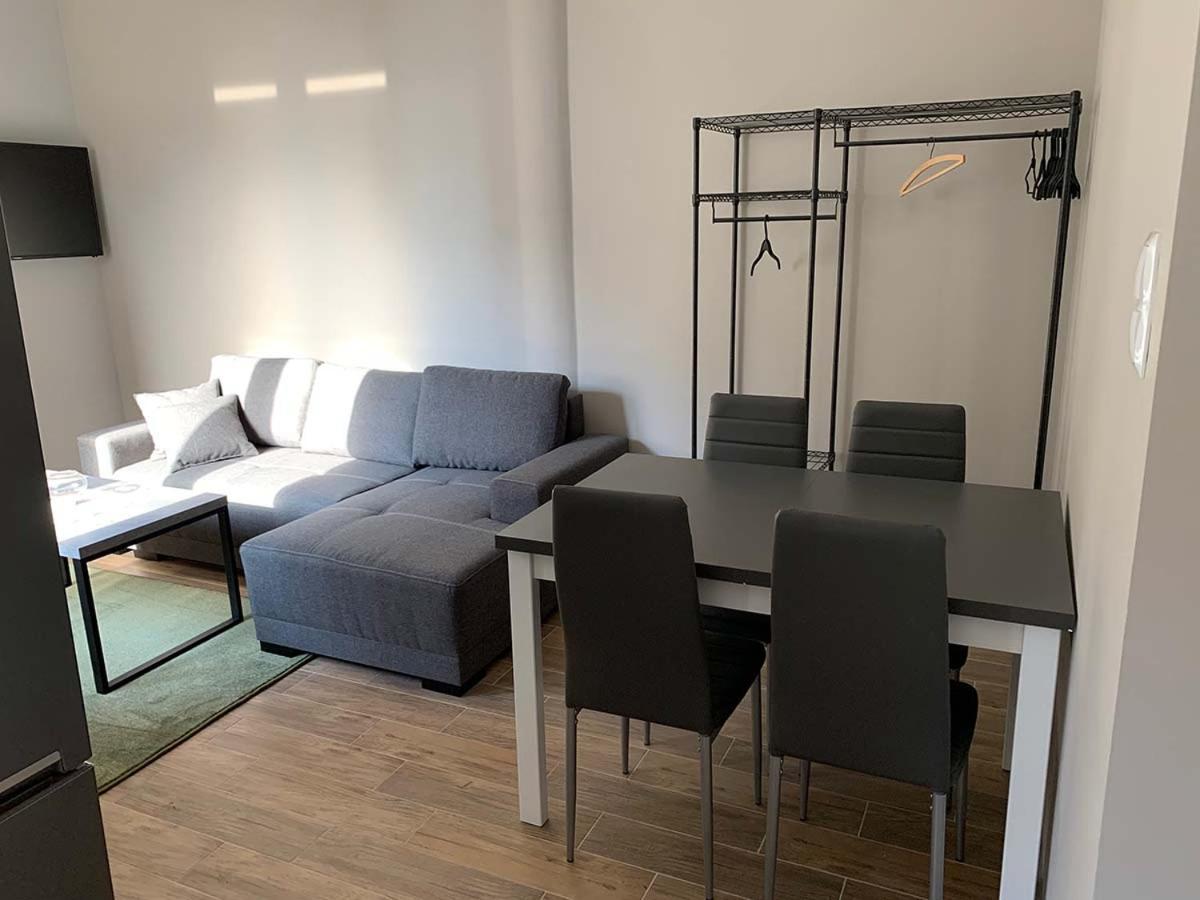 Apartamenty Nadjeziorna Елк Екстериор снимка